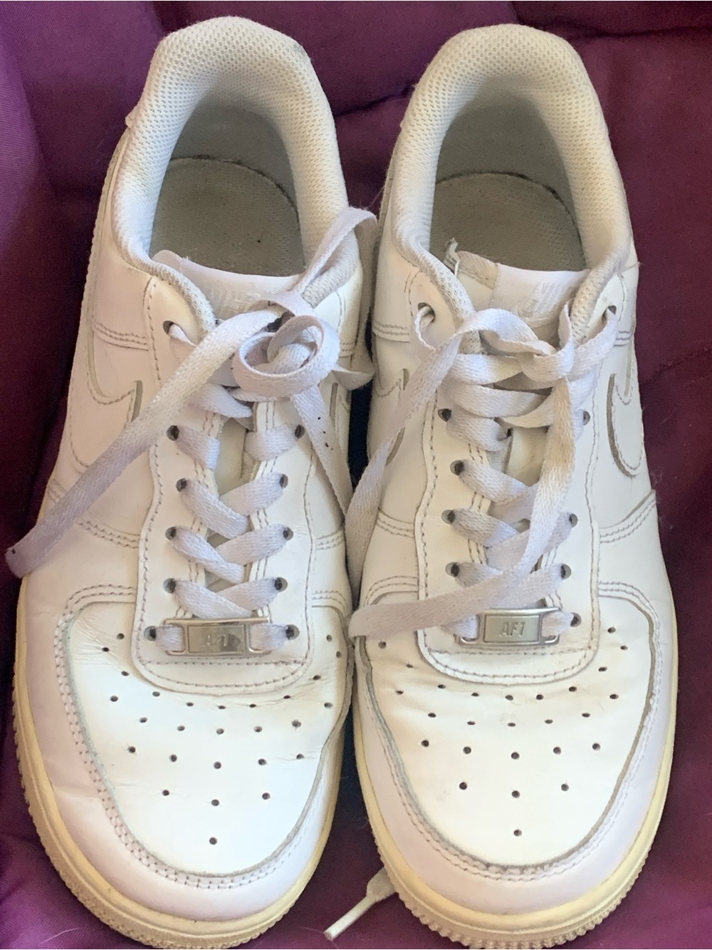 Nike AIR FORCE 1 Classic Leather Sneakers